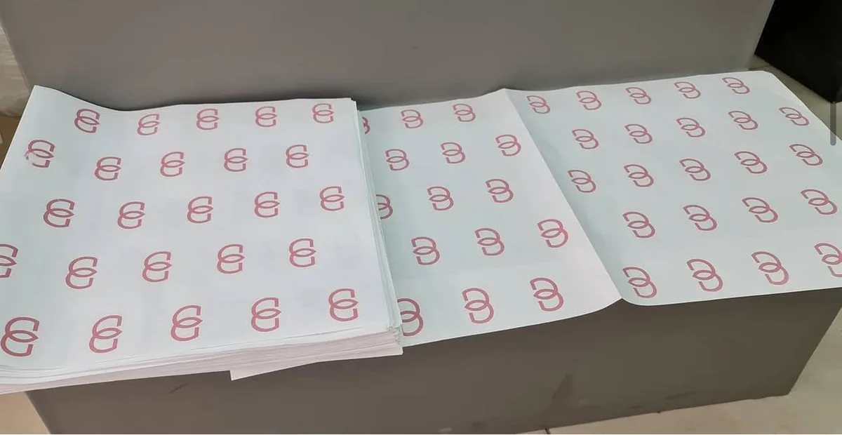 طباعة ورق تغليف بالشعار في جدة ومكة